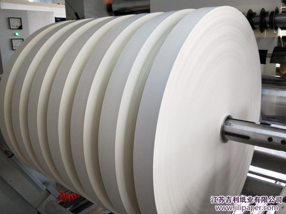 ��Ĥ�����׼�